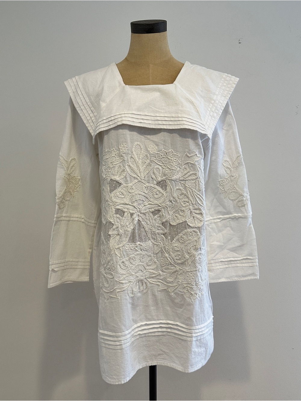 NWT Zara White Dress Size M